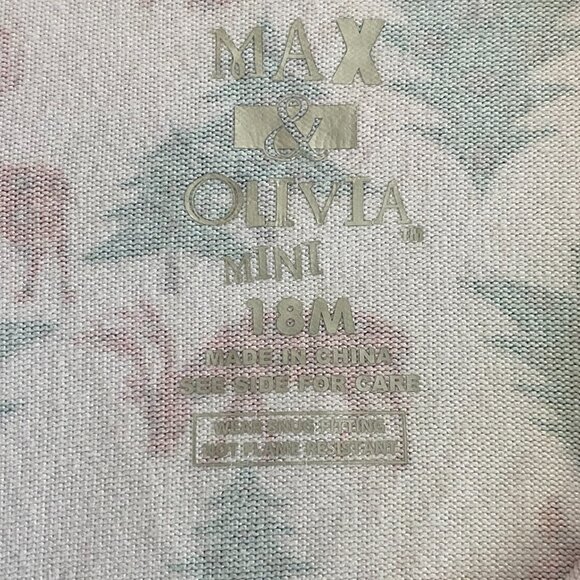 Max and Olivia Baby Boys Footed Sleeper Pajamas & Matching Blankie Set Size 18M - Picture 6 of 6